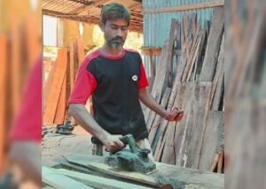 আনোয়ারায় ইউপি সদস্যের বিরুদ্ধে স্বজনপ্রীতি ও ভাতার কার্ড জালিয়াতির অভিযোগ