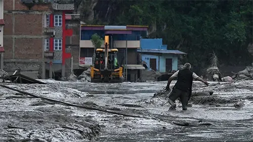 নেপালে বন্যা: মৃত অবস্থায় পাওয়া ব্যক্তি সংরক্ষণে হিমশিম খাচ্ছে হাসপাতালগুলো