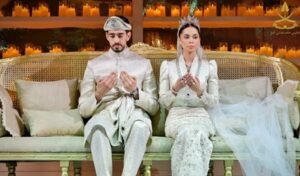 মালয়েশিয়ার রাজকন্যা ইলিয়ানার সঙ্গে ব্রিটিশ রেসিং ড্রাইভার ক্রিসের রাজকীয় বিয়ে সম্পন্ন