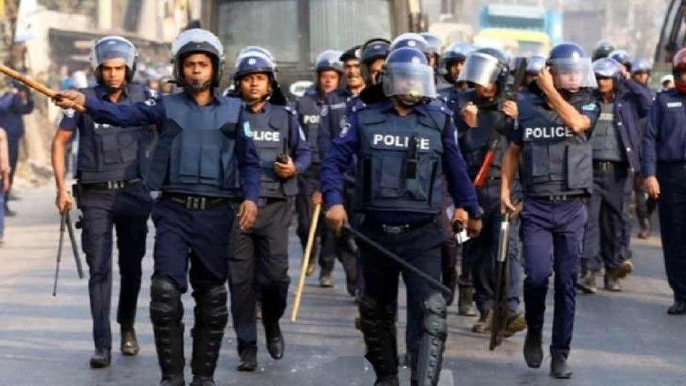 ১৫ আগস্ট ঘিরে দেশজুড়ে কঠোর নিরাপত্তা, রাজধানীতে নিষিদ্ধ সংগঠনের নেতাকর্মী আটক