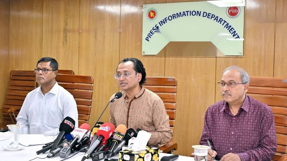 প্রেক্ষাপট: সরকারের ৬ মাসের অর্জন ও সীমাবদ্ধতা জনতার সামনে তুলে ধরবেন প্রধানমন্ত্রী