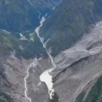 নেপালে বন্যা ও ভূমিধসের নতুন আশঙ্কার কথা জানালেন বিশেষজ্ঞ