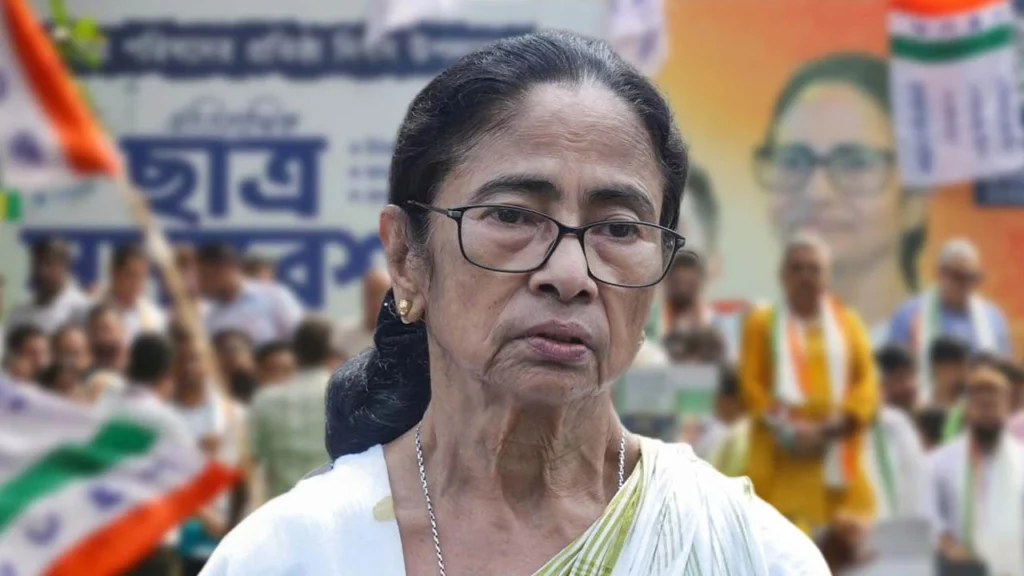 তৃণমূল ছাত্র পরিষদের অনুষ্ঠান ঘিরে মমতা বন্দ্যোপাধ্যায়ের বিরুদ্ধে কলকাতা পুলিশের এফআইআর