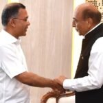সচিবালয়ে প্রধানমন্ত্রীর সঙ্গে ভারতীয় হাইকমিশনারের বৈঠক অনুষ্ঠিত