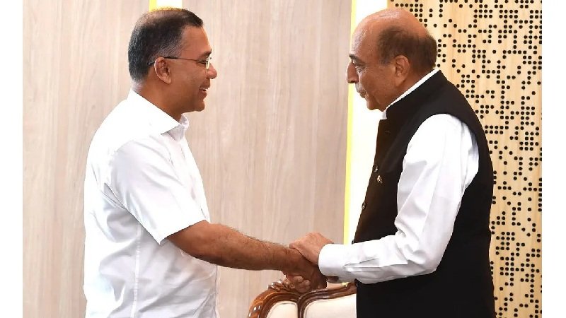 সচিবালয়ে প্রধানমন্ত্রীর সঙ্গে ভারতীয় হাইকমিশনারের বৈঠক অনুষ্ঠিত