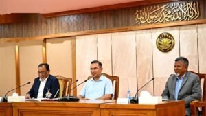 প্রেক্ষাপট: দেশ ও মানুষের কল্যাণে কাজ করুন: ইউএনওদের প্রধানমন্ত্রী