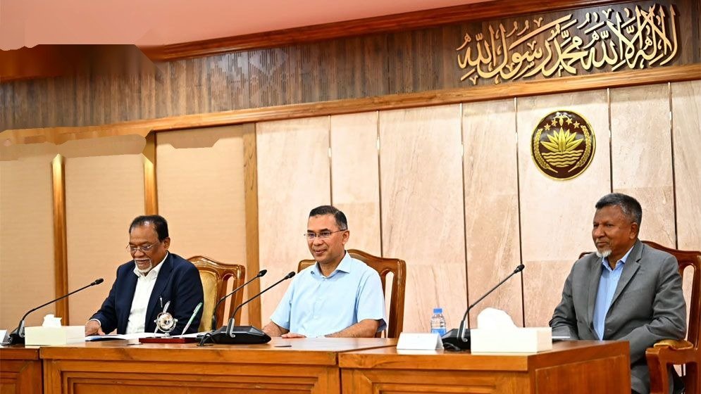 প্রেক্ষাপট: দেশ ও মানুষের কল্যাণে কাজ করুন: ইউএনওদের প্রধানমন্ত্রী