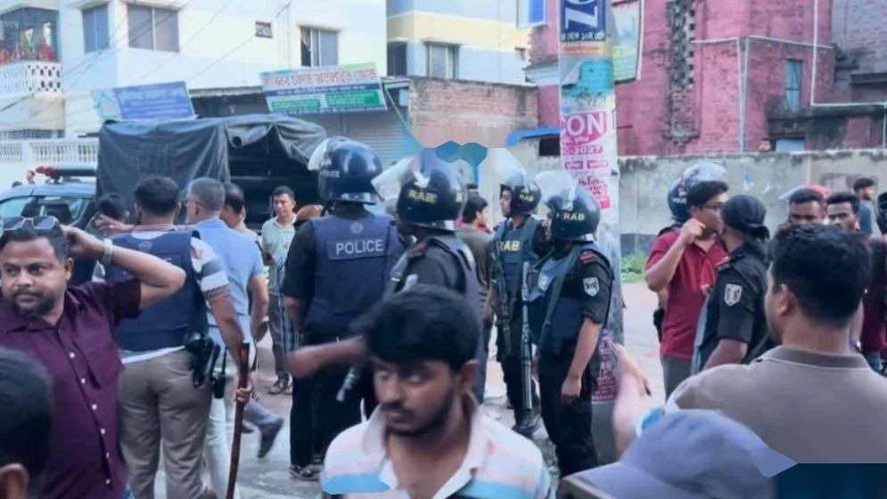 কুষ্টিয়ায় জামায়াত এমপি ও গণঅধিকার পরিষদের পালটাপালটি মামলা দায়ের