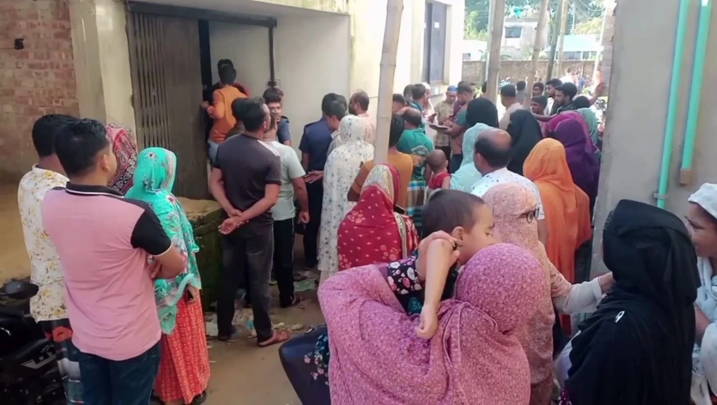 নেত্রকোণায় ভাড়া বাসা থেকে যুবকের মৃত অবস্থায় পাওয়ার ঘটনায়, তদন্তে পুলিশ