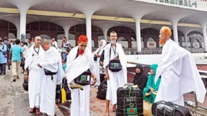 হজ শেষে দেশে ফিরলেন ৫২৪৯১ হাজি, মোট মৃত্যু ৪৯