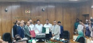 রাজনৈতিক প্রভাবমুক্ত আবাহনী ও ধানমন্ডি মাঠ: ব্যবস্থাপনায় ক্রীড়া মন্ত্রণালয়