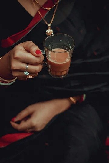 খাওয়ার পর চা পান: শরীরের জন্য কতটা নিরাপদ?
