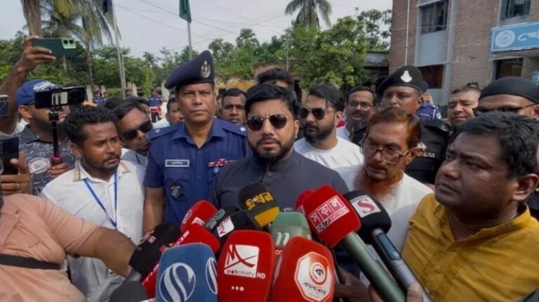 ১১ দলীয় ঐক্যের লংমার্চে জ্বালানির অপচয় ও জনদুর্ভোগ বাড়ছে: প্রতিমন্ত্রী ইশরাক