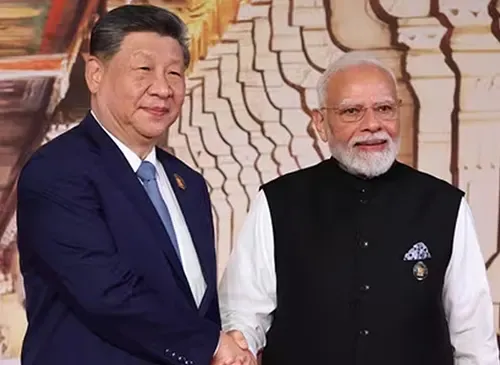 নয়াদিল্লিতে মোদি-শি বৈঠক: দ্বিপক্ষীয় সম্পর্ক ও ব্রিকস সহযোগিতা জোরদারের আহ্বান