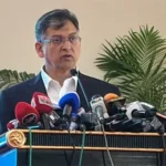 পলাতকদের ফেরত চেয়ে স্বরাষ্ট্রমন্ত্রীর হুঁশিয়ারি