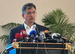 পলাতকদের ফেরত চেয়ে স্বরাষ্ট্রমন্ত্রীর হুঁশিয়ারি
