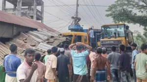 লালমনিরহাটে ট্রাকের ধাক্কায় ইজিবাইকের ৩ যাত্রী নিহত