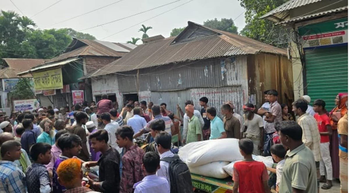 কুড়িগ্রামে সার নিয়ে বিতর্ক