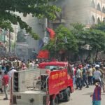 মিরপুরে উচ্ছেদ অভিযানে সংঘর্ষ: সিটি কর্পোরেশনের গাড়িতে আগুন