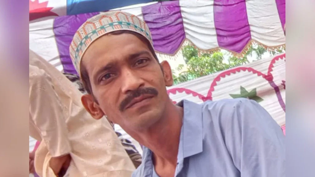 রাজশাহীতে মুদি দোকানিকে পিটিয়ে ও পুড়িয়ে নিহতের ঘটনায় তোলপাড়