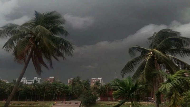 দেশের ১১ অঞ্চলে রাত ১টার মধ্যে ঝড়ো হাওয়ার পূর্বাভাস