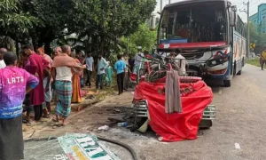 ময়মনসিংহে বাস-অটোরিকশা সংঘর্ষে ৭ যাত্রী নিহত