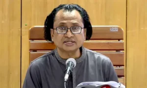 আওয়ামী লীগের সঙ্গে আপস করা কঠিন: তথ্য উপদেষ্টা