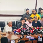 প্রতিমন্ত্রীর পদ থেকে ইশরাক হোসেনের পদত্যাগ