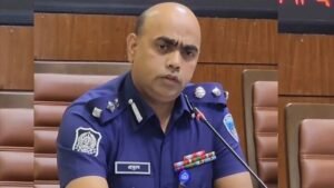 পূজামণ্ডপে মাতলামি করলে ছাড় নয়: হুঁশিয়ারি পুলিশ সুপারের