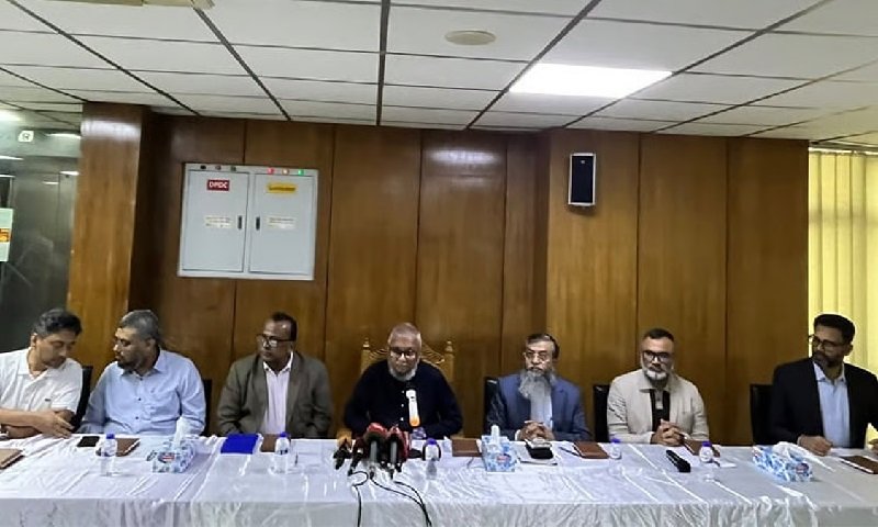 গার্মেন্টস শ্রমিকদের নতুন মজুরি নির্ধারণে রবিবার বোর্ড গঠনের ঘোষণা