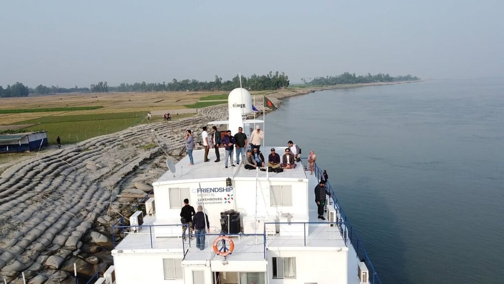 ঢাকা বিশ্ববিদ্যালয়ে মাসব্যাপী ‘ডেভেলপমেন্ট ইন প্র্যাকটিস’ প্রশিক্ষণ কোর্সে