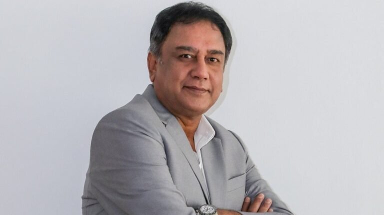 ৬০ বছরে পা রাখলেন জনপ্রিয় অভিনেতা জাহিদ হাসান