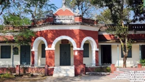 দশ মাস পেরিয়েও বই পায়নি দেবীগঞ্জের অর্ধশতাধিক শিক্ষার্থী