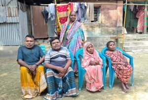 মানিকগঞ্জের চার ভাই-বোনের জীবনসংগ্রাম ও সহায়তার আকুতি