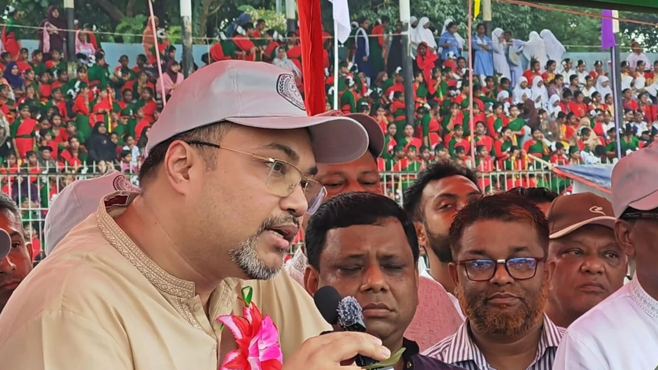 শিক্ষার পাশাপাশি খেলাধুলাকে সর্বোচ্চ গুরুত্ব দিচ্ছে সরকার: মাহ্দী আমিন