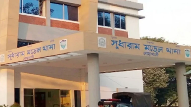 নোয়াখালীতে সাবেক স্ত্রীর বাড়িতে ঘুমন্ত ব্যক্তি আক্রান্ত