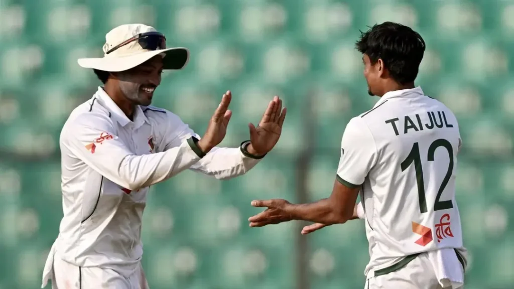 ঢাকা টেস্ট: শেষ বিকেলে ঘুরে দাঁড়িয়ে স্বস্তিতে বাংলাদেশ