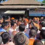সারের দাবিতে লালমনিরহাটে কৃষকদের মহাসড়ক অবরোধ